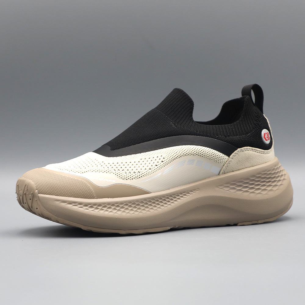 Men’s soft-sole lightweight mesh running shoes in black with cushioned platform sole — Trend Step