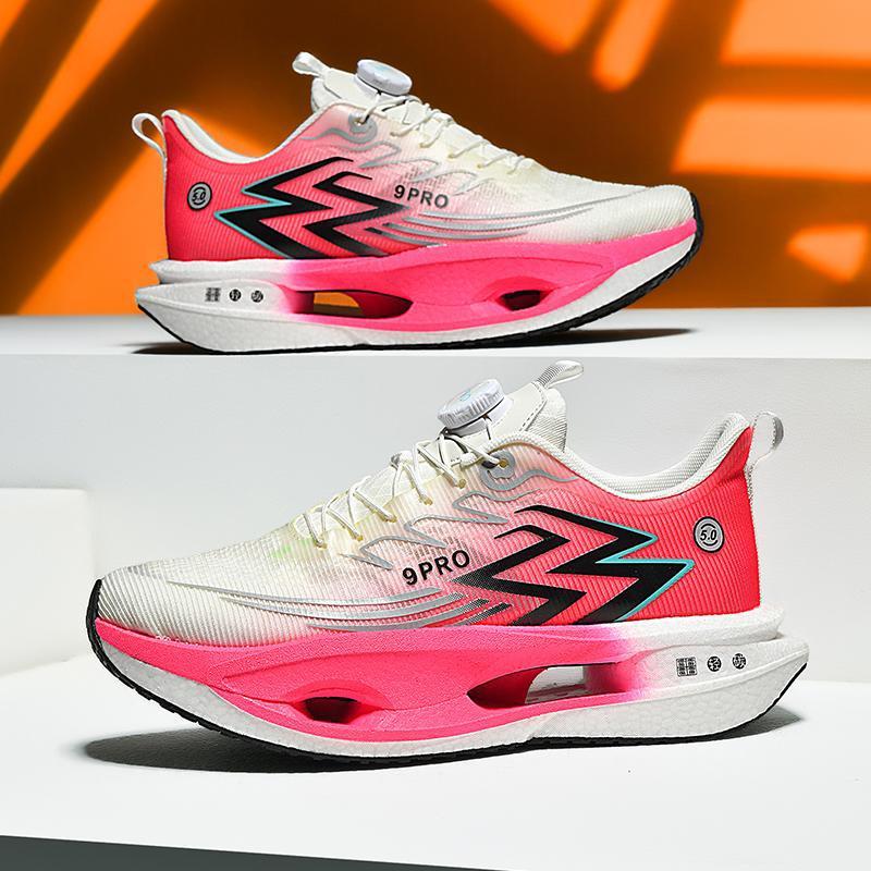 Men’s carbon plate running shoes with explosive cushioning and teal performance sole — Trend Step