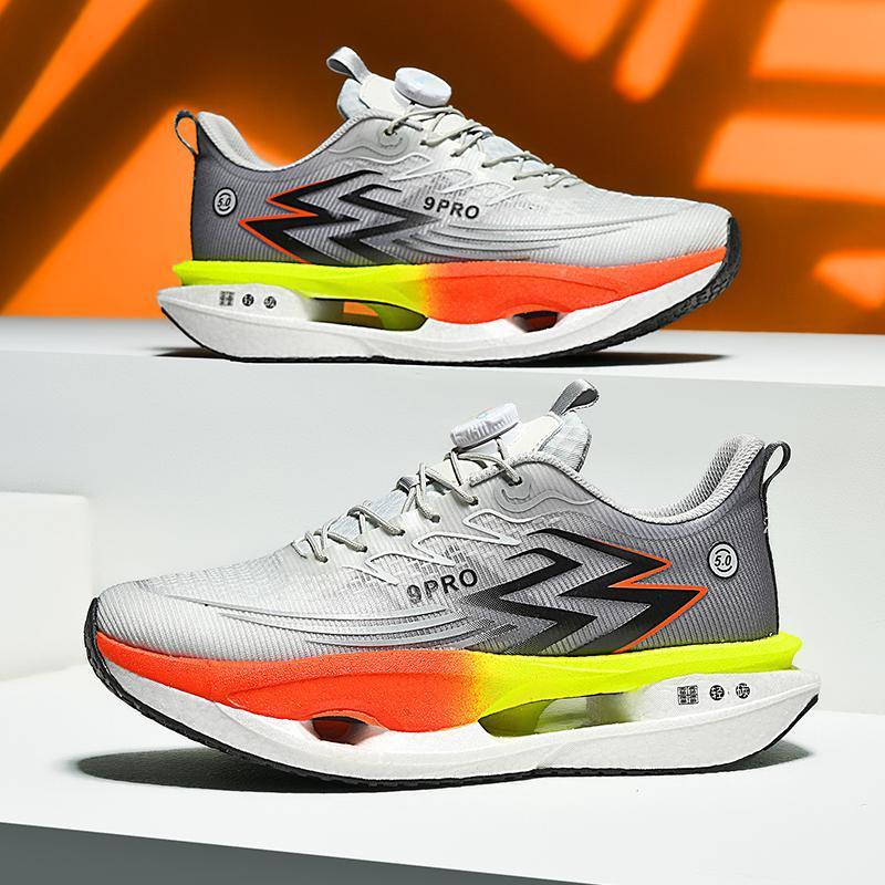 Men’s carbon plate running shoes with explosive cushioning and teal performance sole — Trend Step