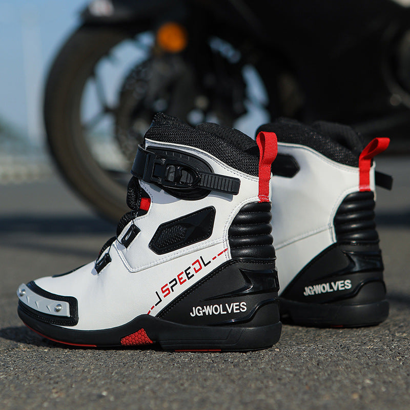 “Men’s waterproof knight-style motorcycle boots in black and white with ankle protection and non-slip sole – Trend Step”