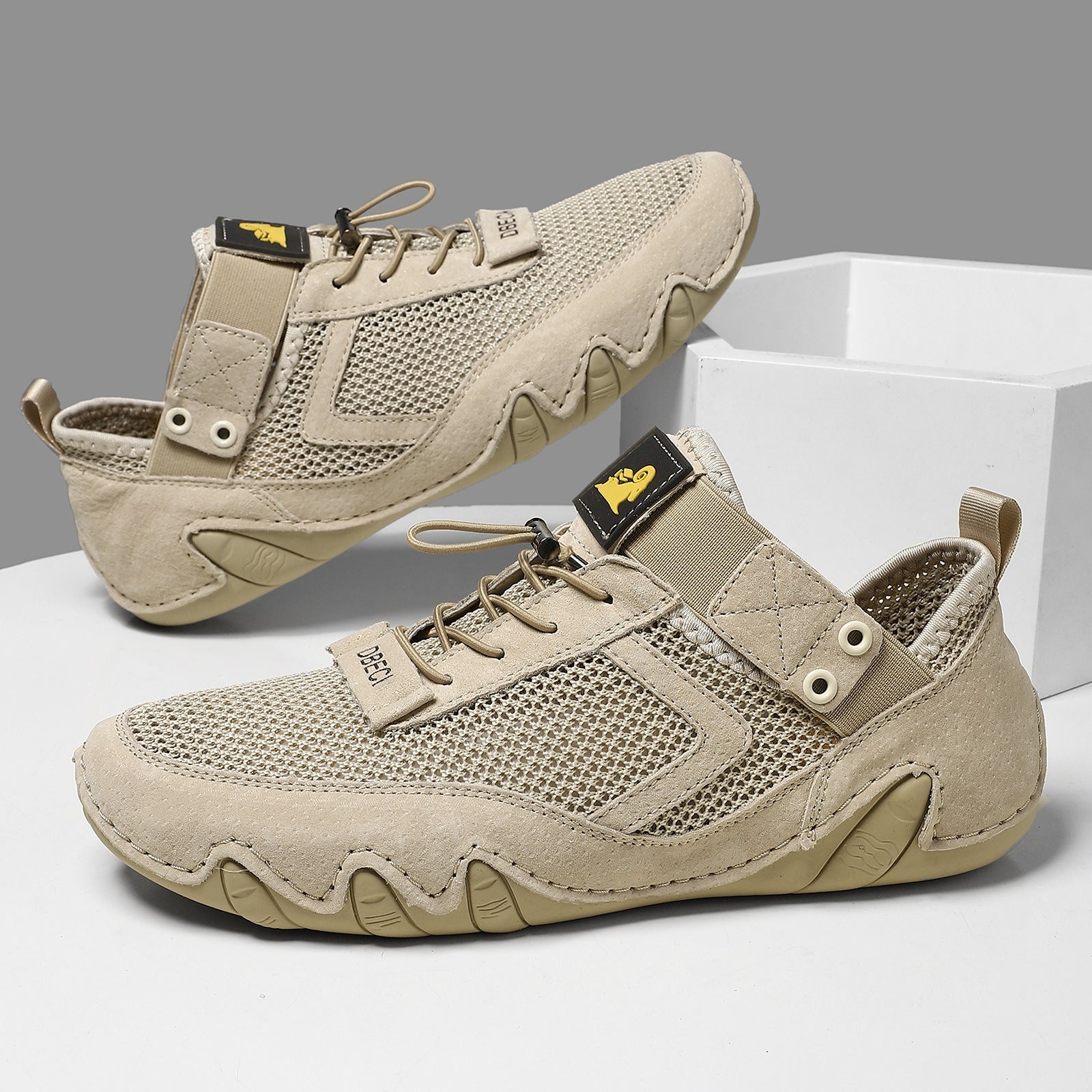 “Lightweight breathable men’s mesh casual shoes with soft flexible sole — Trend Step”