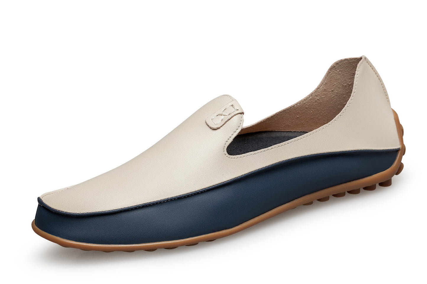 “Lightweight breathable Korean Gommino loafers for men with soft sole and driving-style design — Trend Step footwear”