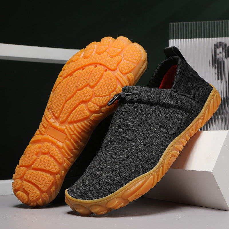 “Men’s outdoor warm running shoes with breathable knit upper and soft-bottom cushioning — Trend Step active footwear”